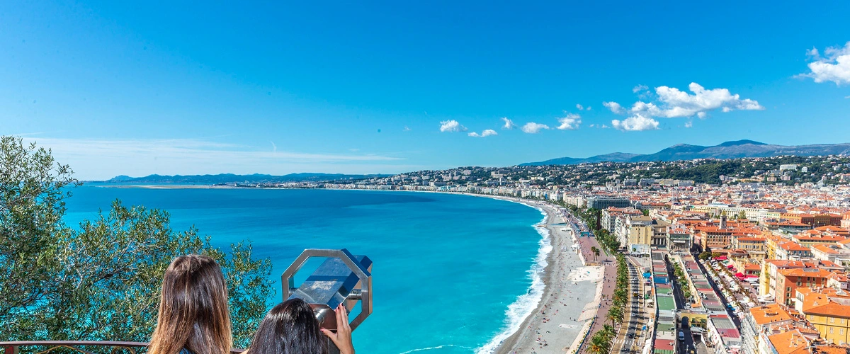 Où louer une shampouineuse à Nice ?
